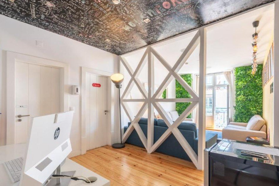 We Love F. Tourists Hostel