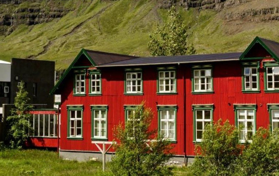 Hafaldan HI Hostel Old Hospital